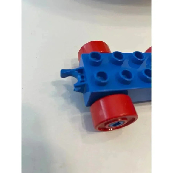 LEGO DUPLO 10597 Mickey Birthday Parade Disney Train Incomplete Toy Set - Picture 4 of 4